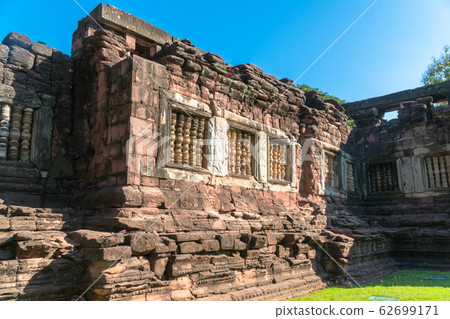 The front of Phimai Sanctuary on the outside 62699171