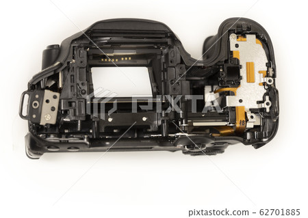 拆卸相機進行維修 拆卸相機進行維修 62701885