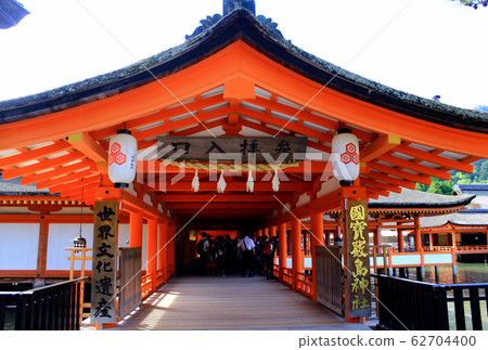 [廣島]宮島嚴島神社東走廊入口（前） 62704400