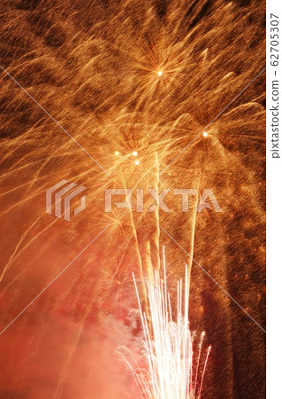 Medium scale fireworks display 62705307