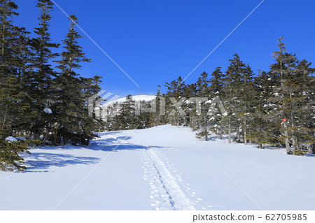 Snow Mountain Trail Image Mt. Norikura Snow Mountain Trail Image Mt. Norikura 62705985