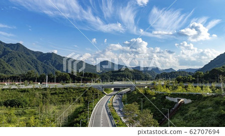 Expressway seen from Nalincheon Rest Area Expressway seen from Nalincheon Rest Area 62707694