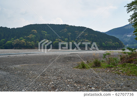 和歌山縣熊野川的水流 62707736