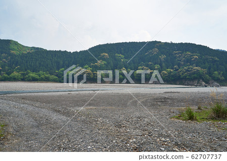 和歌山縣熊野川的水流 和歌山縣熊野川的水流 62707737