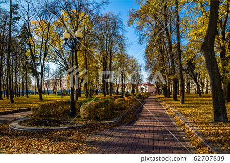 Minsk, autumn city 62707839