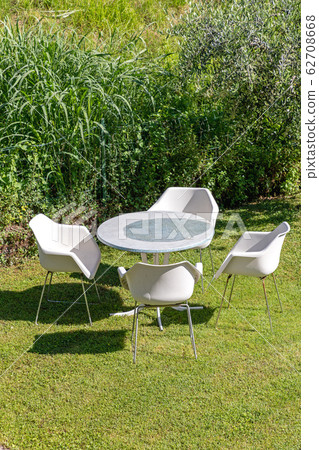 Garden Table 62708668