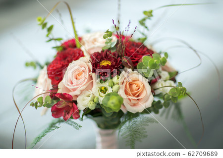 wedding bouquet, flowers, roses, beautiful bouquet wedding bouquet, flowers, roses, beautiful bouquet 62709689