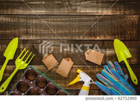 Garden tools and equipment 62712900