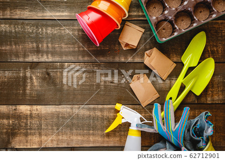 Garden tools and equipment 62712901