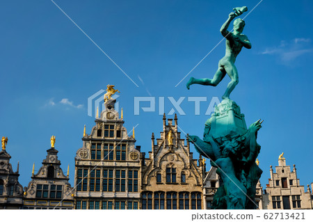 Antwerp Grote Markt old houses and monumental fountain sculpture, Belgium. Flanders Antwerp Grote Markt old houses and monumental fountain sculpture, Belgium. Flanders 62713421