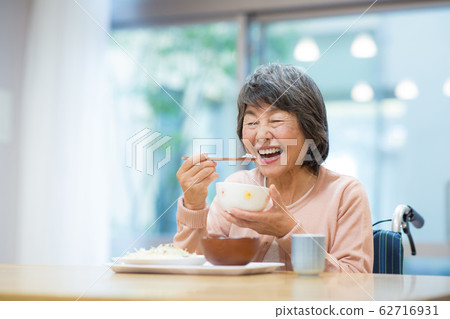 高級女人吃 62716931