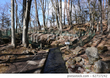 ■ Three-third spring water ■ Shingen Takeda ■ Top 100 famous waters in Japan ■ Nagasaka-cho, Hokuto City, Yamanashi Prefecture ■ Three-third spring water ■ Shingen Takeda ■ Top 100 famous waters in Japan ■ Nagasaka-cho, Hokuto City, Yamanashi Prefecture 62717242