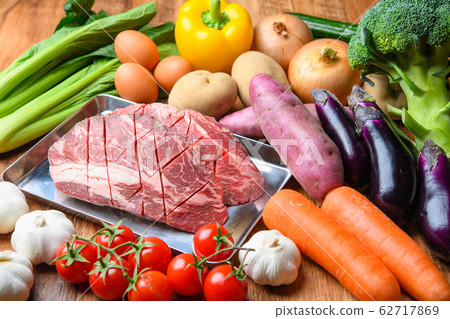 Fresh produce 62717869