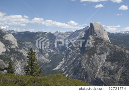 Half Dome from Yosemite National Park Glacier Point, USA Half Dome from Yosemite National Park Glacier Point, USA 62721754