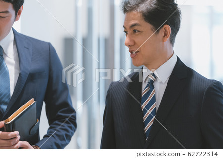 person, 40, 40-49 Year 62722314