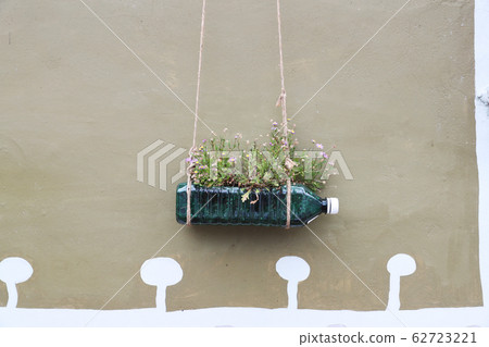 Vintage interior props, flowerpot Vintage interior props, flowerpot 62723221