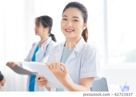 women, doctor, hospital, clinic women, doctor, hospital, clinic 62723837