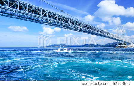 我要從船上沖一個大漩渦 我要從船上沖一個大漩渦 62724662