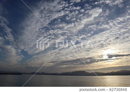 青森渡輪碼頭晨曦 62730848