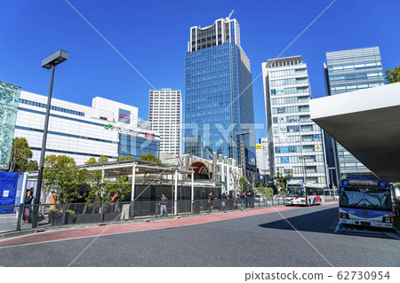 [神奈川縣]川崎站東口前的風景 62730954