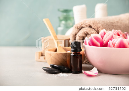 Accessories for spa procedures. Natural ingredients and flowers Accessories for spa procedures. Natural ingredients and flowers 62731502