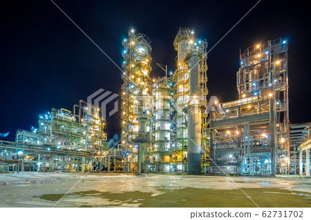 night view of the refinery, distillation columns night view of the refinery, distillation columns 62731702