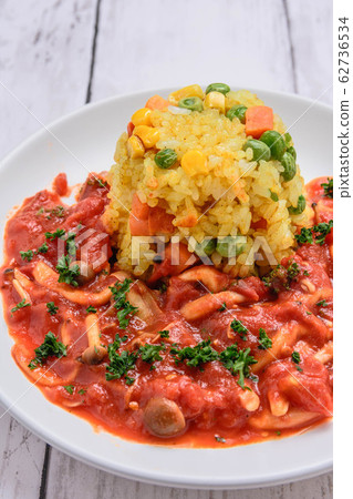 Mushroom tomato sauce fried rice Mushroom tomato sauce fried rice 62736534