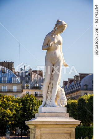 The Nymph statue in Tuileries Garden, Paris 62743264