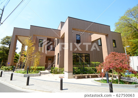 東京都大田區南千住區大田區仙之池圖書館 東京都大田區南千住區大田區仙之池圖書館 62750063