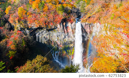 華嚴瀑布(秋天) 華嚴瀑布(秋天) 62753823
