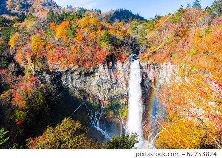 華嚴瀑布(秋天) 華嚴瀑布(秋天) 62753824