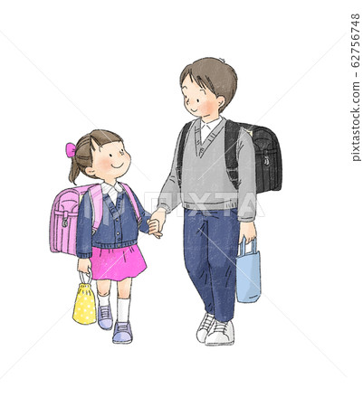Elementary school students-siblings who go to school holding hands Elementary school students-siblings who go to school holding hands 62756748