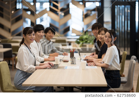 休閒商業形象 62758600