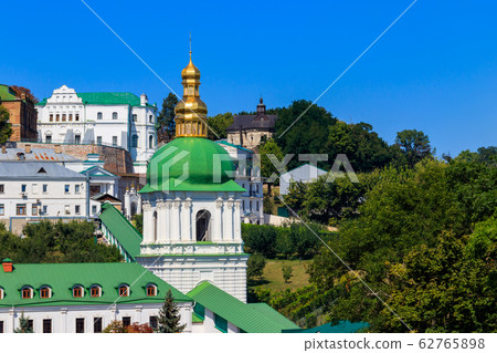 View of the Kiev Pechersk Lavra 62765898