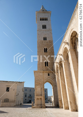 Trani, Puglia, Italy Trani, Puglia, Italy 62766754