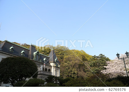 Spring days Spring days 62769376