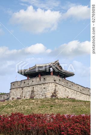 Suwon Hwaseong Suwon Hwaseong 62769898