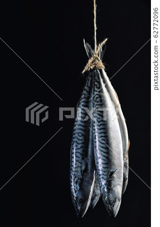 Smoked Mackerel Fish on Rope 62772096
