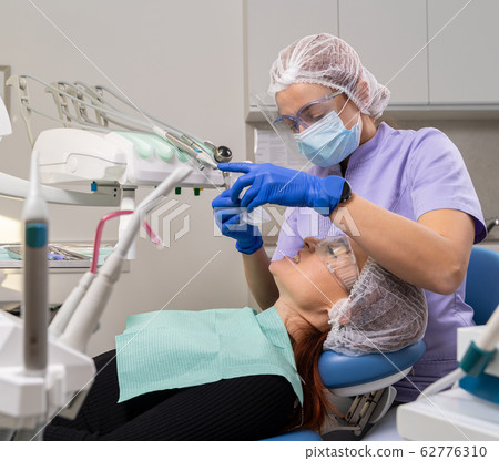 at the dentist’s appointment at the dentist’s appointment 62776310