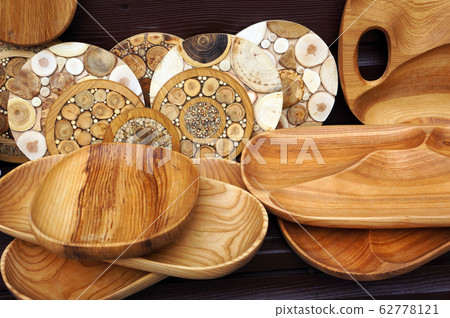 Handmade wooden goods. Handicraft kitchenware. Handmade wooden goods. Handicraft kitchenware. 62778121