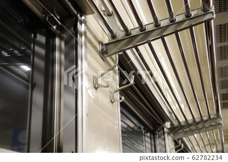 Series 413 train 62782234