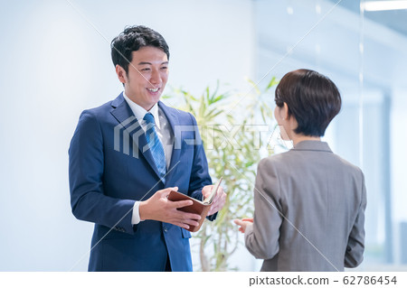 商業公司性別溝通 62786454
