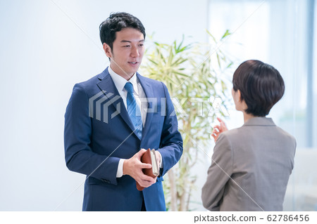 商業公司性別溝通 62786456