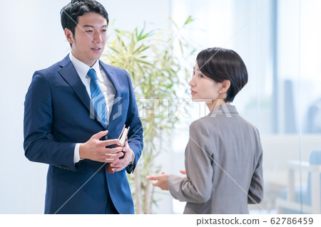 商業公司性別溝通 62786459