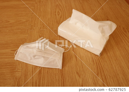 Tissue and mask Tissue and mask 62787925