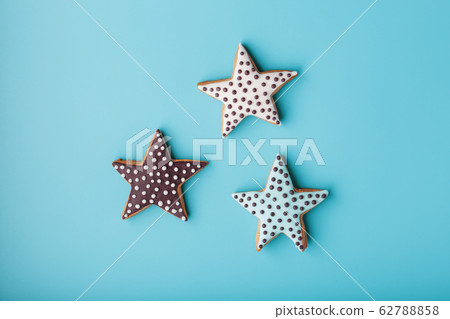 Close-up of three homemade glazed gingerbread Close-up of three homemade glazed gingerbread 62788858