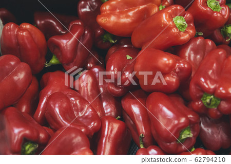 Melbourne market red peppers 62794210