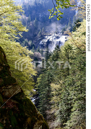 waterfall of Ars in the Pyrenees in France 62794243