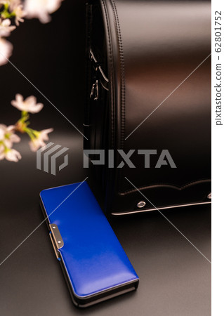 書包和筆袋 書包和筆袋 62801752