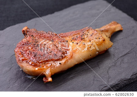 Delicious lamb meat 62802630